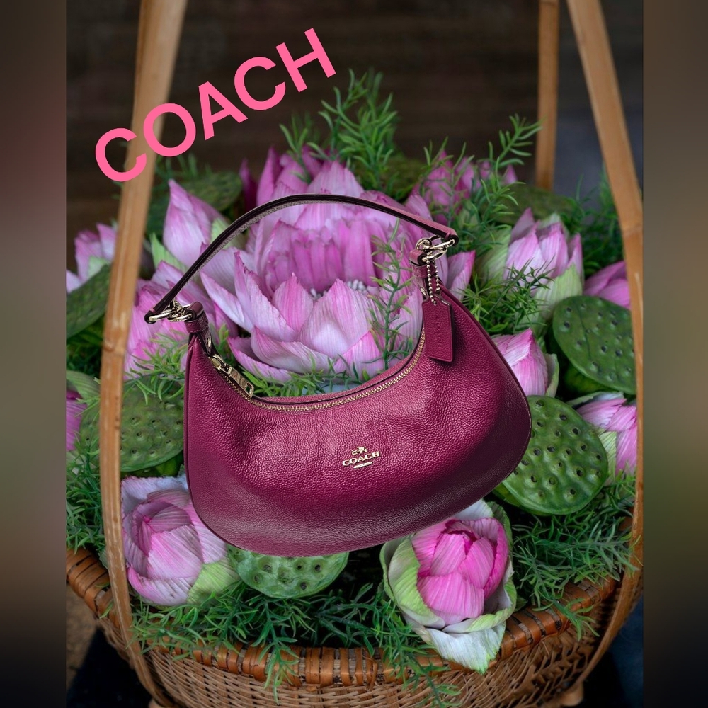 AUTHENTIC COACH HARLEY EAST WEST PEBBLED LEATHER HOBO SHOULDER CROSSBODY BAG